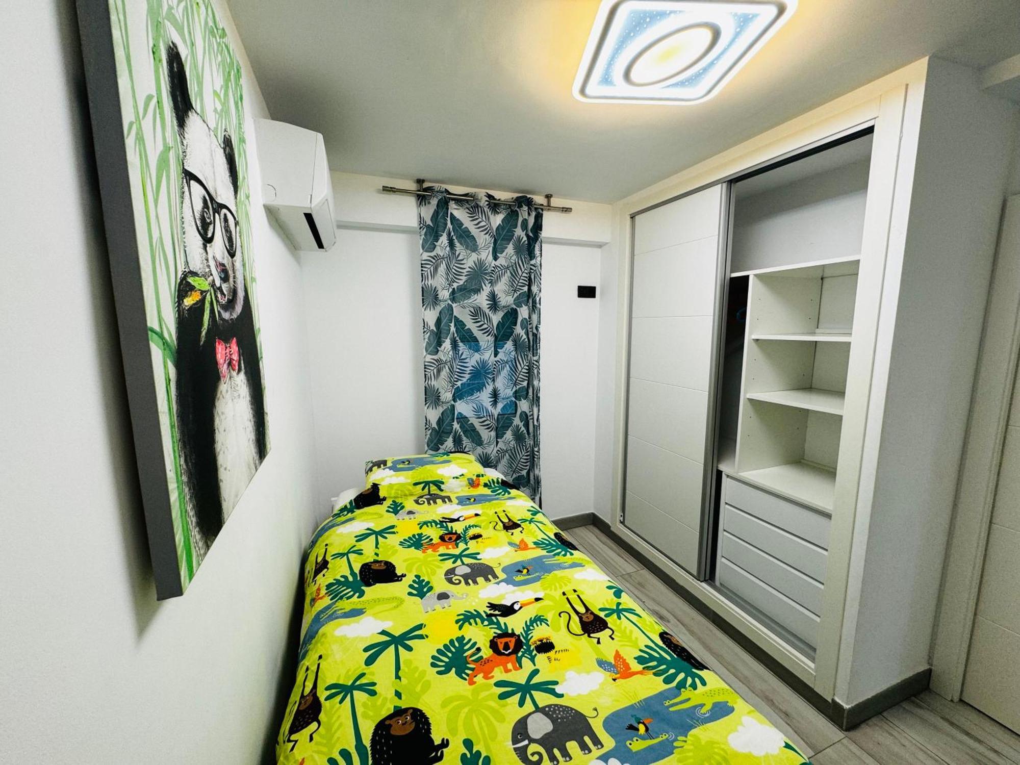 Apartamento Fabrynne Beach Málaga Eksteriør billede