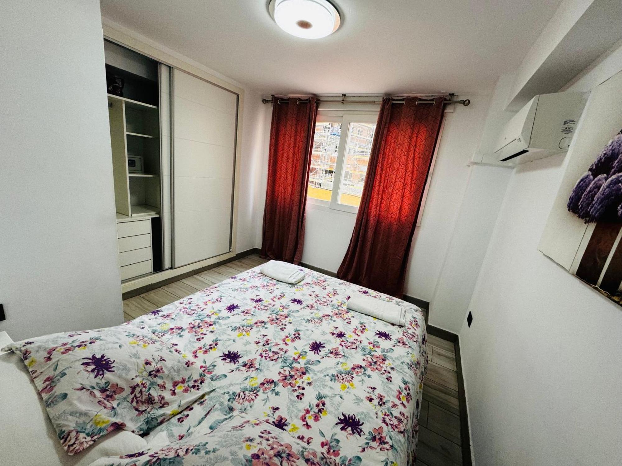 Apartamento Fabrynne Beach Málaga Eksteriør billede