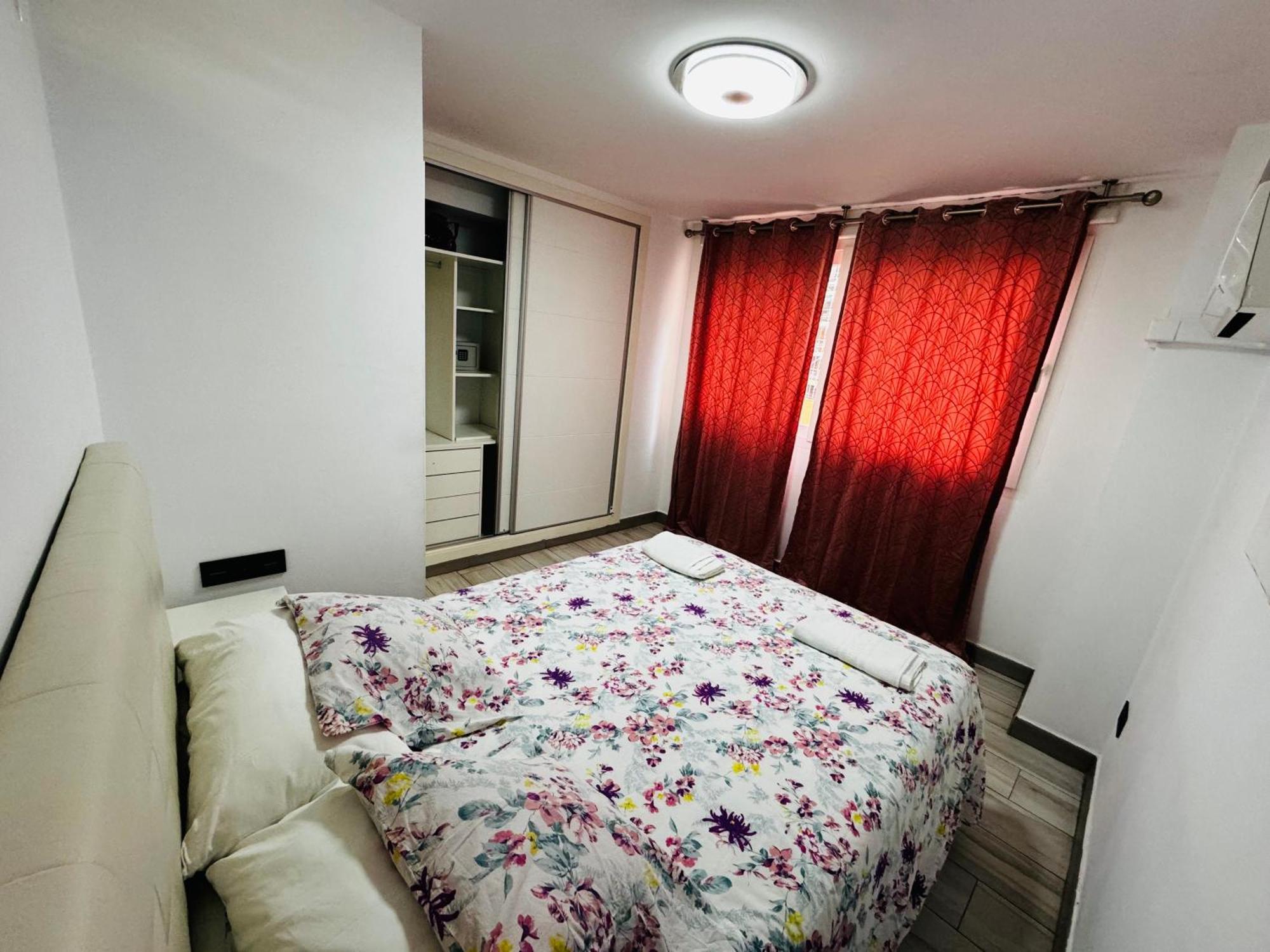 Apartamento Fabrynne Beach Málaga Eksteriør billede
