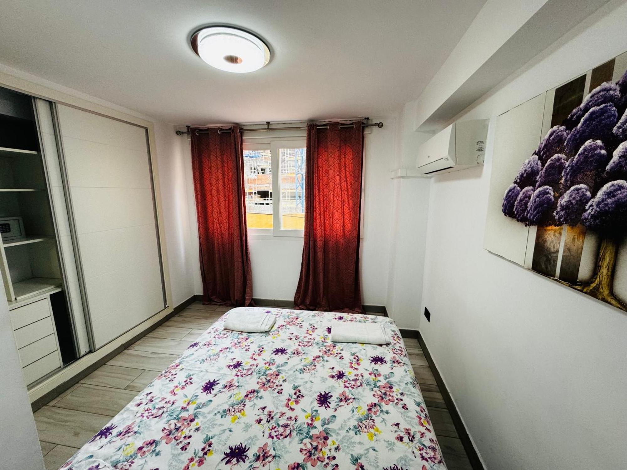 Apartamento Fabrynne Beach Málaga Eksteriør billede