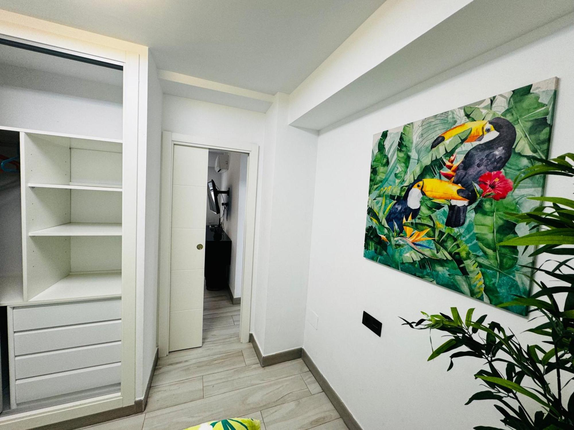 Apartamento Fabrynne Beach Málaga Eksteriør billede