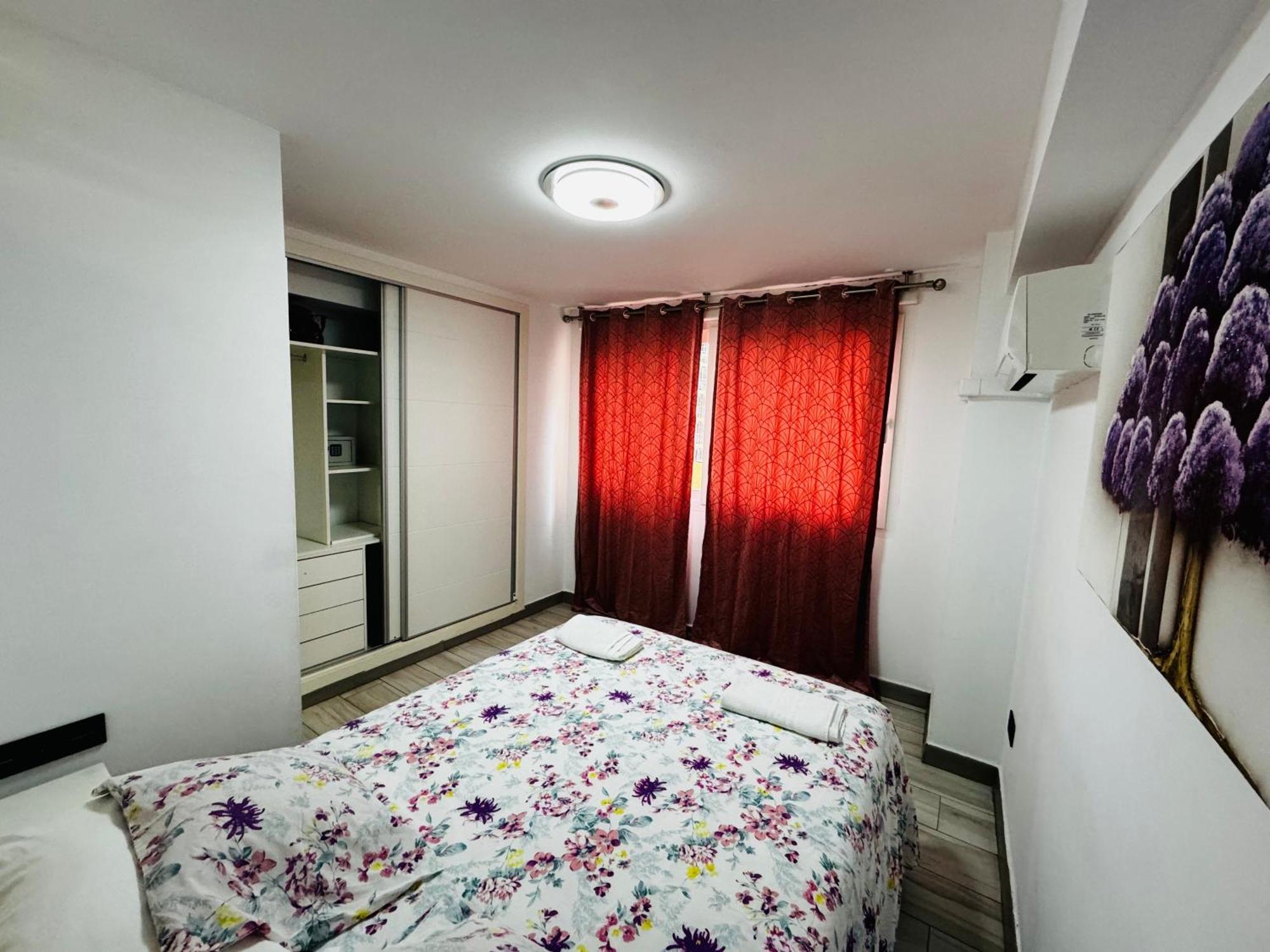Apartamento Fabrynne Beach Málaga Eksteriør billede