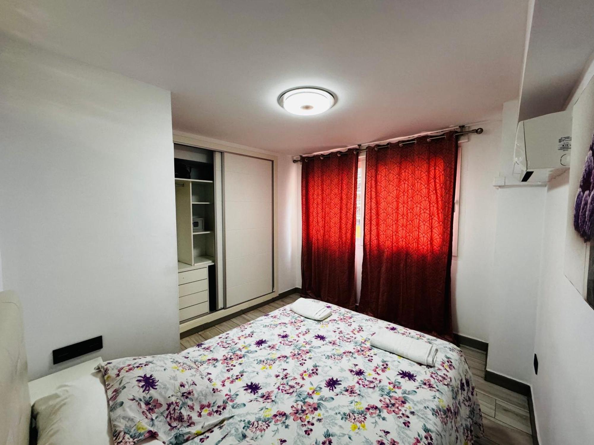 Apartamento Fabrynne Beach Málaga Eksteriør billede