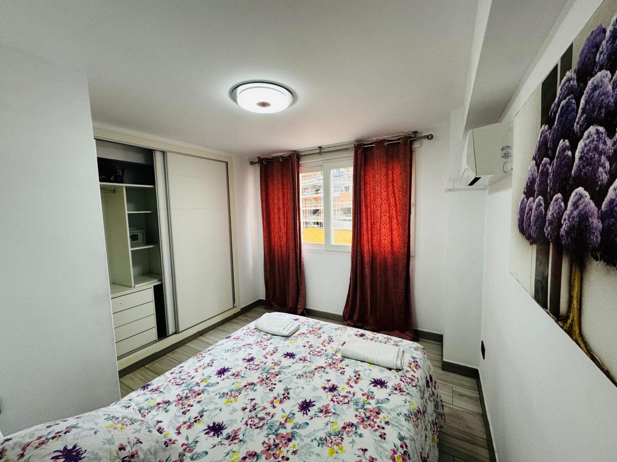 Apartamento Fabrynne Beach Málaga Eksteriør billede
